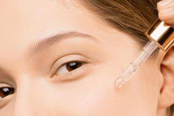 Image of almond oil for face