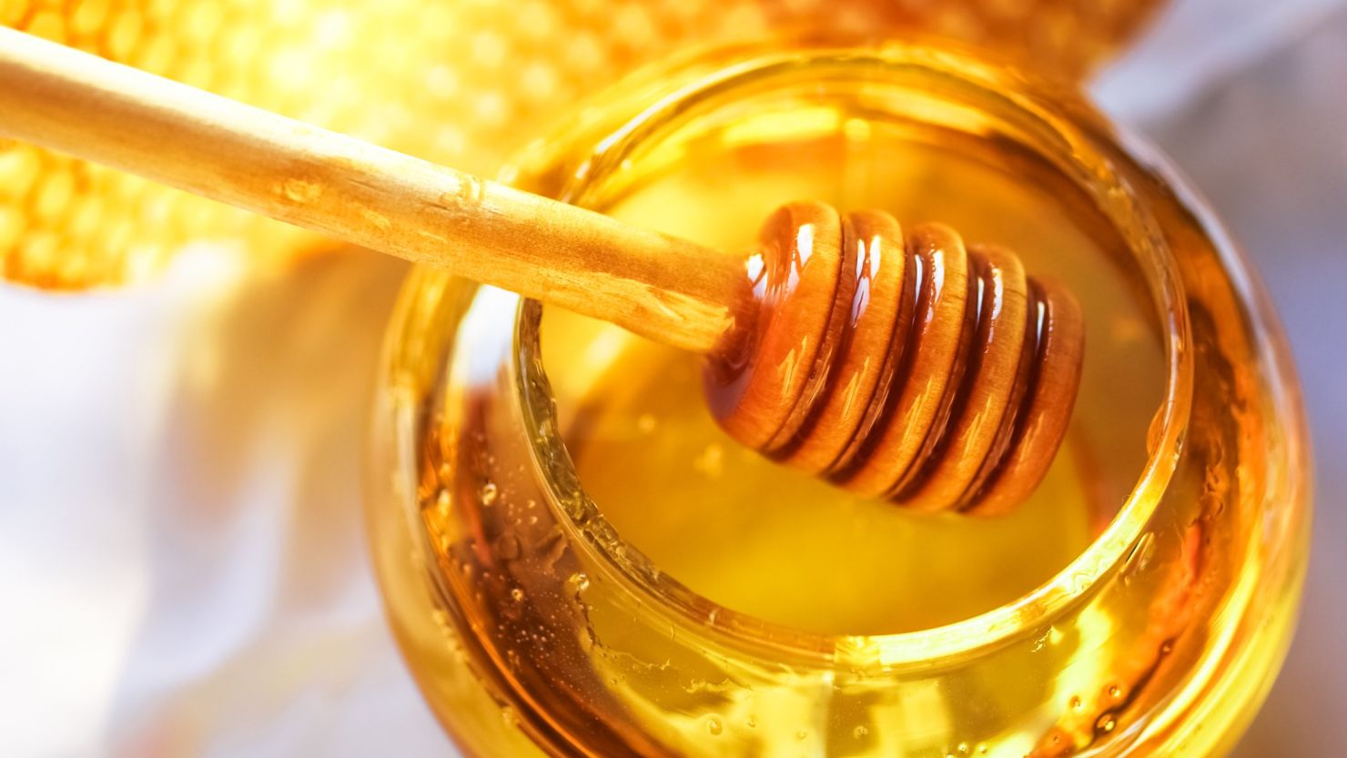 7 Top Reasons for Why You Should Buy Only Pure and Natural Honey