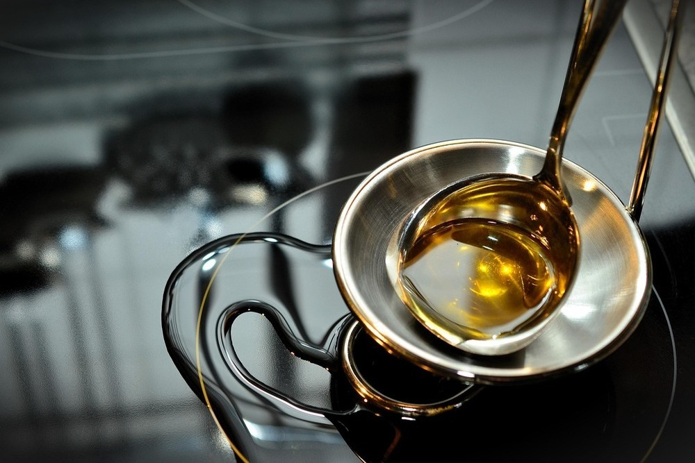 Image of wood_pressed_oil